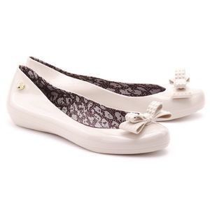 Mel Dreamed by Melissa Pop Bow Jelly Flat Shoes
